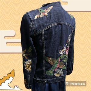 BLANK NYC embroidered Denim Jacket xs new w no tags